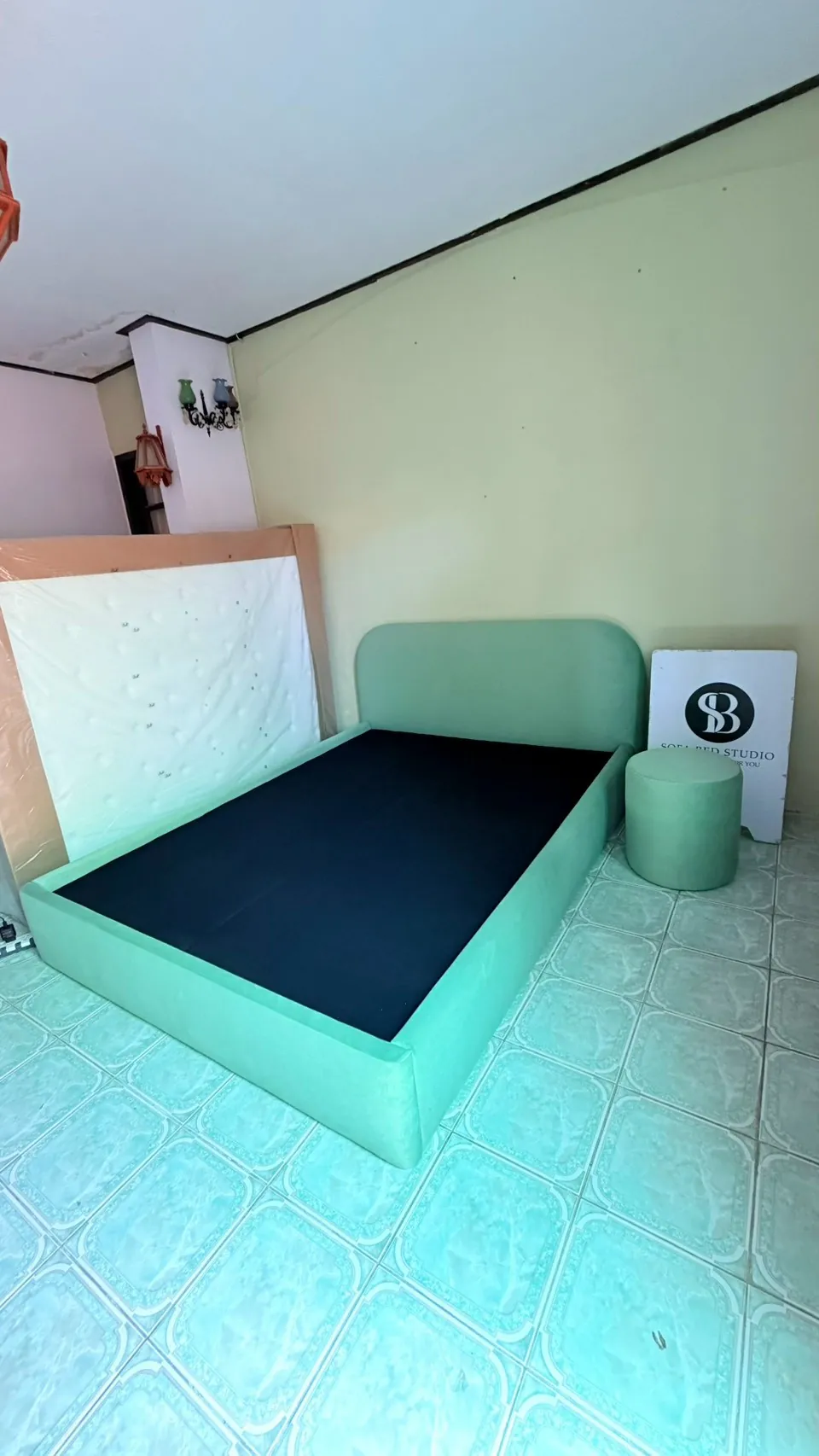 ผลงานหัวเตียงทรงโค้ง Sofa Bed Studio