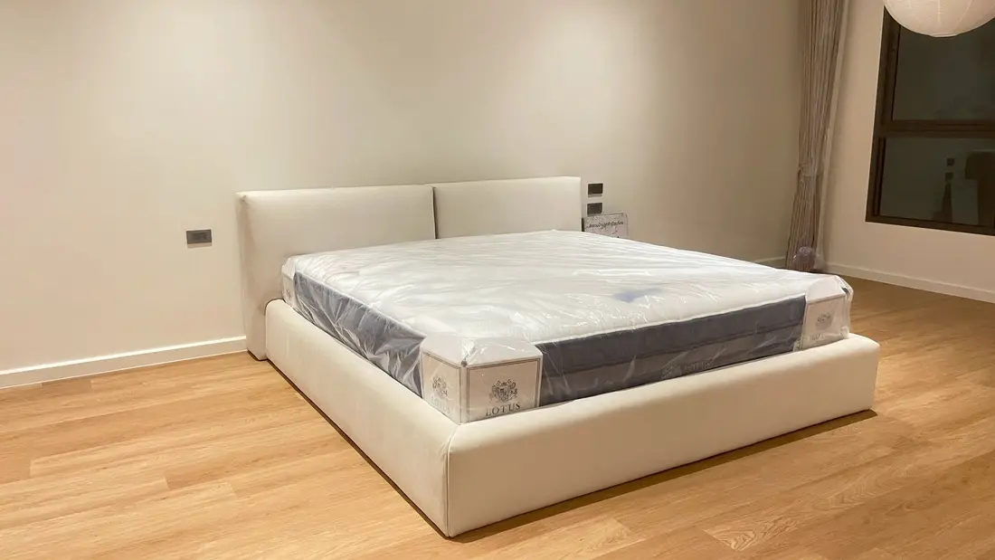 ผลงานหัวเตียงสี่เหลี่ยมคู่ Sofa Bed Studio
