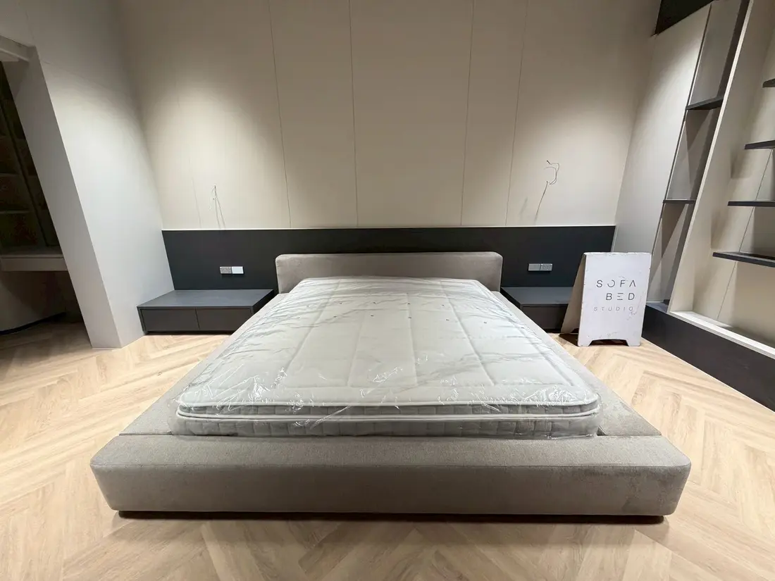ผลงานเตียงฐานกว้างพิเศษ Sofa Bed Studio