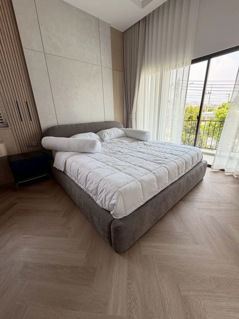 Curved Headboard completed by Sofa Bed Studio, image 4