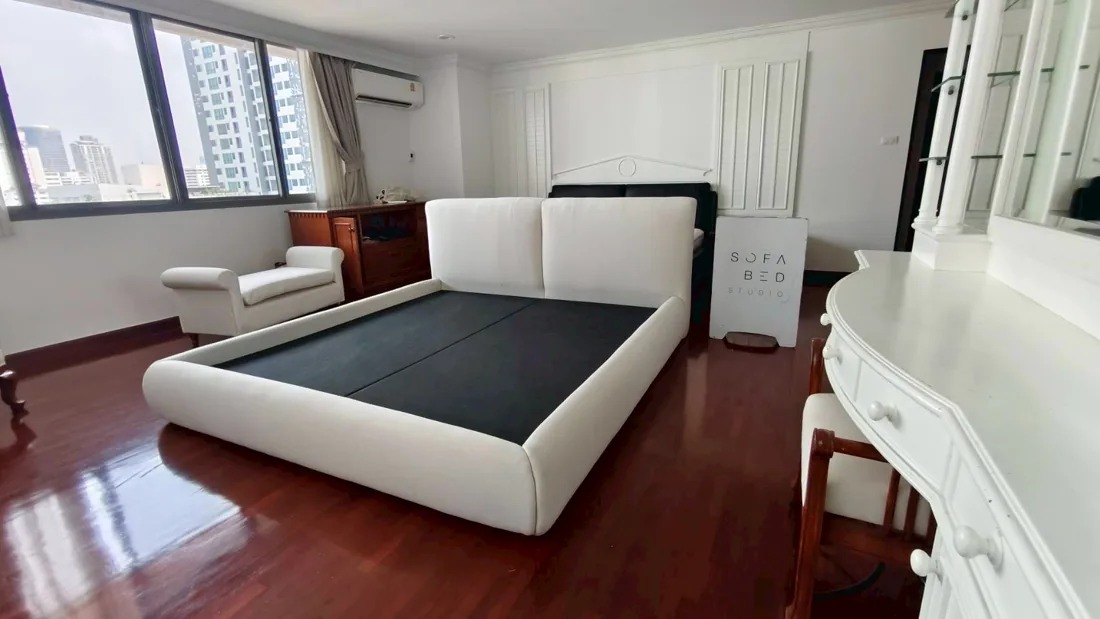 Double Panel completed by Sofa Bed Studio, image 15