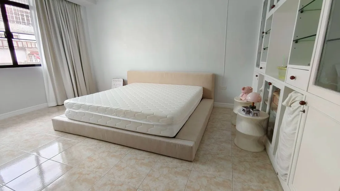 Extra-wide Platform completed by Sofa Bed Studio, image 5
