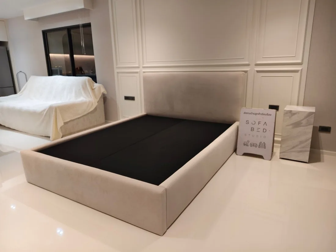 Single Panel completed by Sofa Bed Studio, image 2