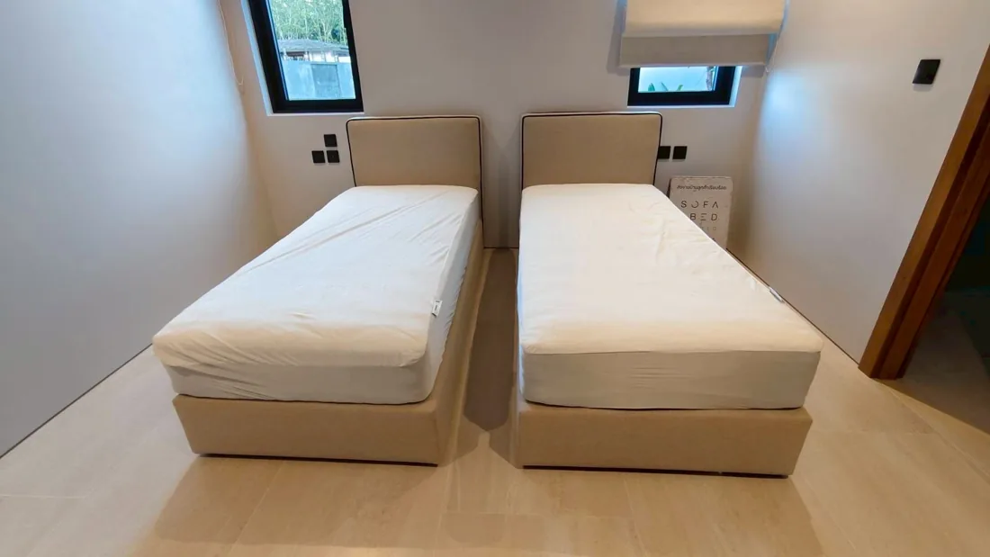 Single Panel completed by Sofa Bed Studio, image 5