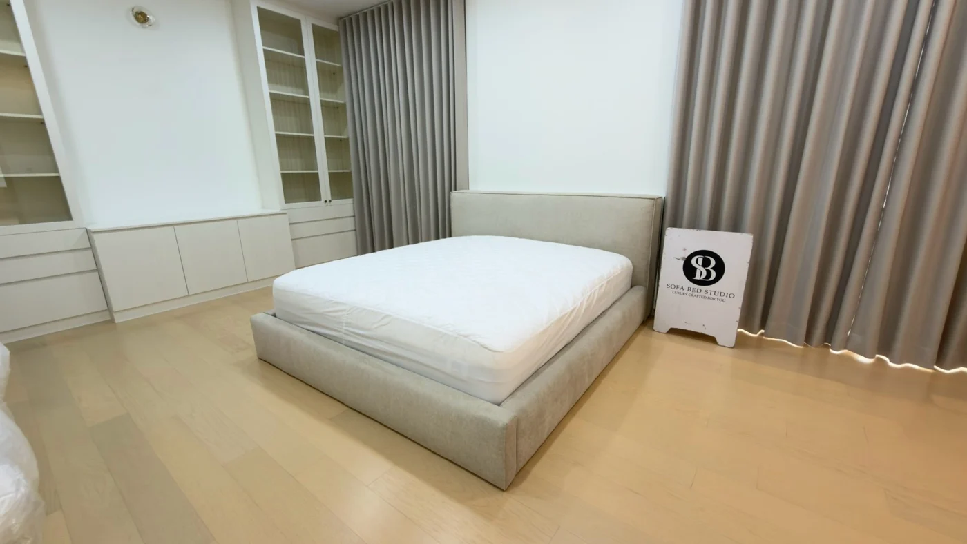หัวเตียงพาแนลเรียบ ผลงานสั่งทำจริงโดย Sofa Bed Studio · SP-001