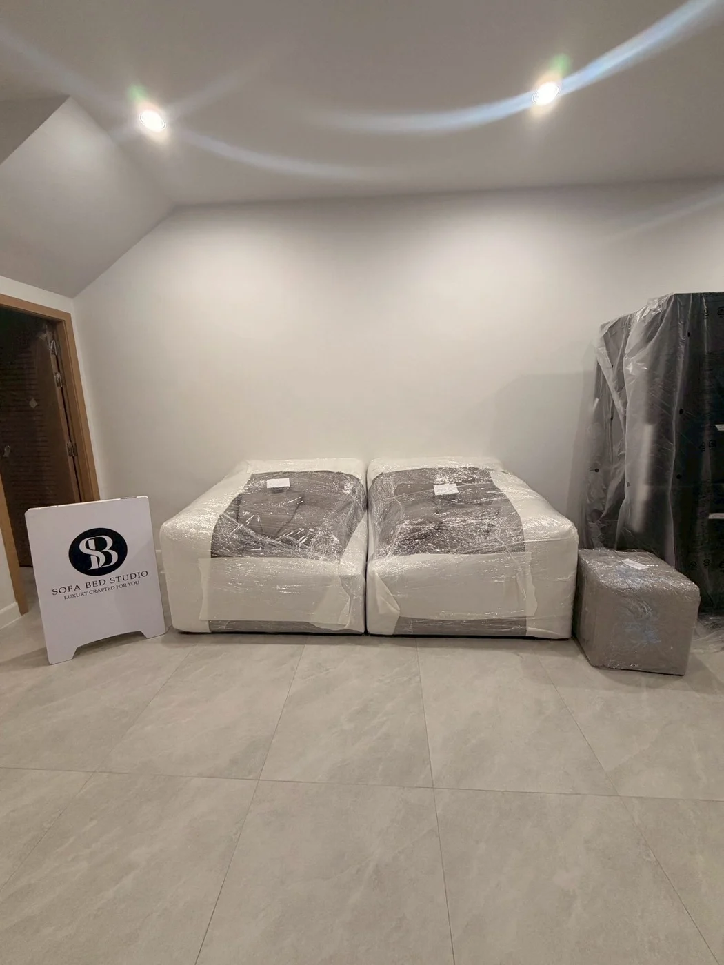 งานโครงการ ผลงานสั่งทำจริงโดย Sofa Bed Studio · PJ-067