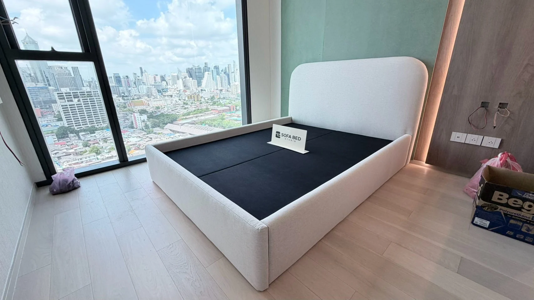 หัวเตียงทรงโค้ง ผลงานสั่งทำจริงโดย Sofa Bed Studio · CV-070