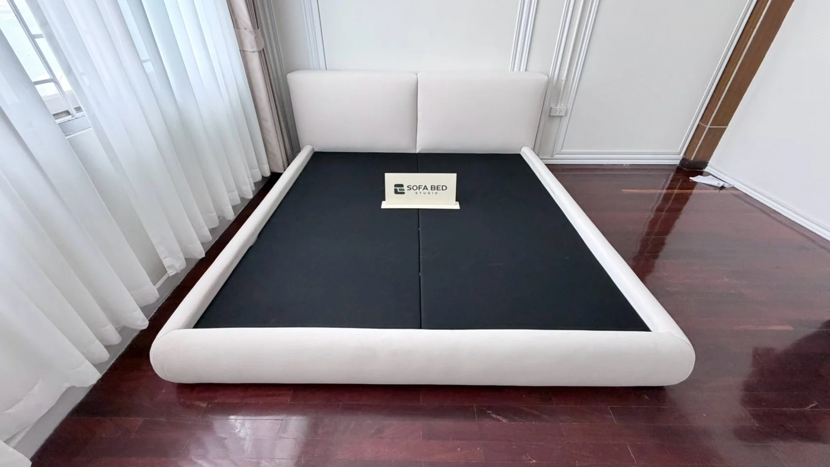 หัวเตียงพาแนลคู่ ผลงานสั่งทำจริงโดย Sofa Bed Studio · DP-058
