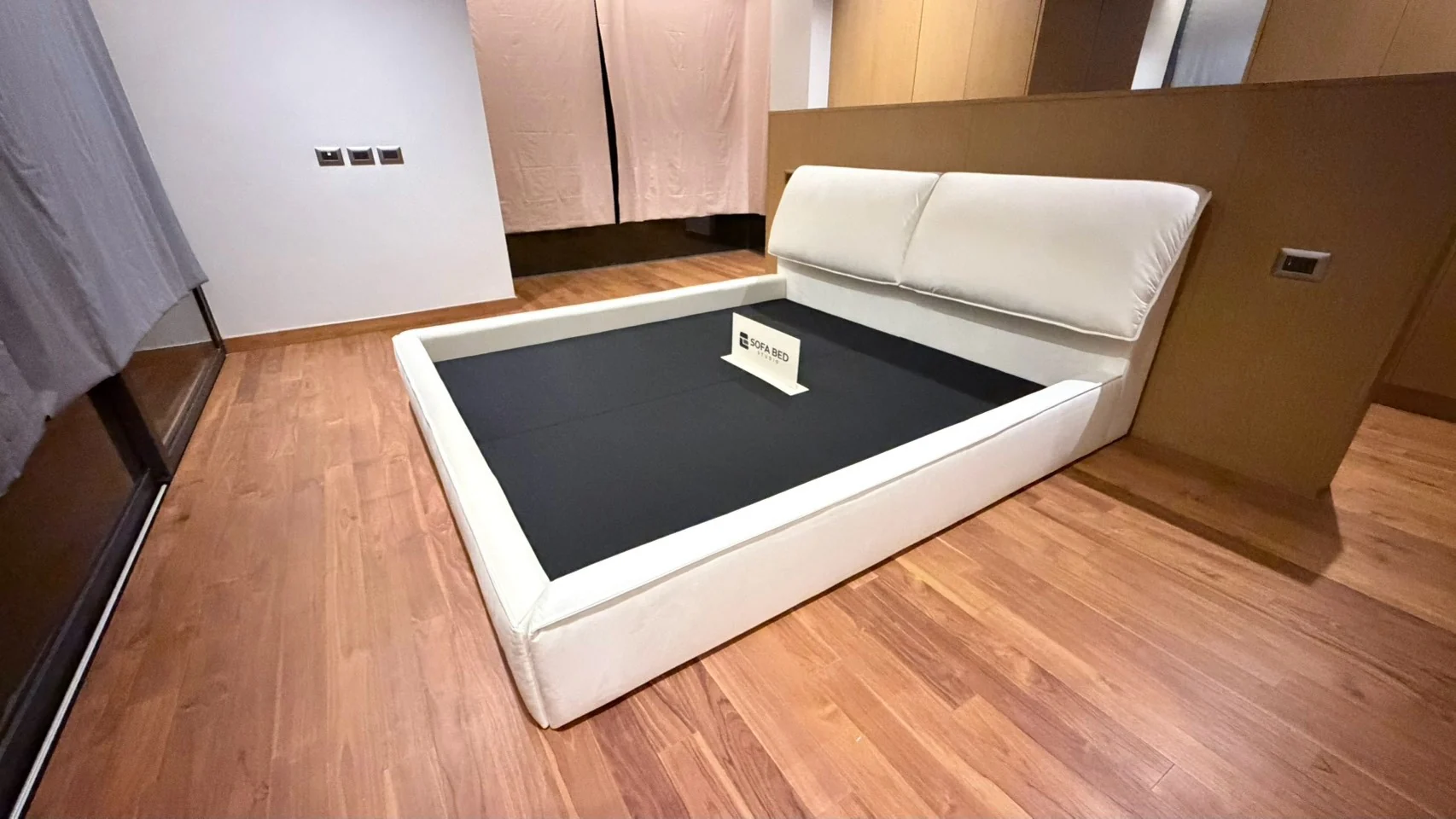 เตียงหัวหมอน ผลงานสั่งทำจริงโดย Sofa Bed Studio · PH-026