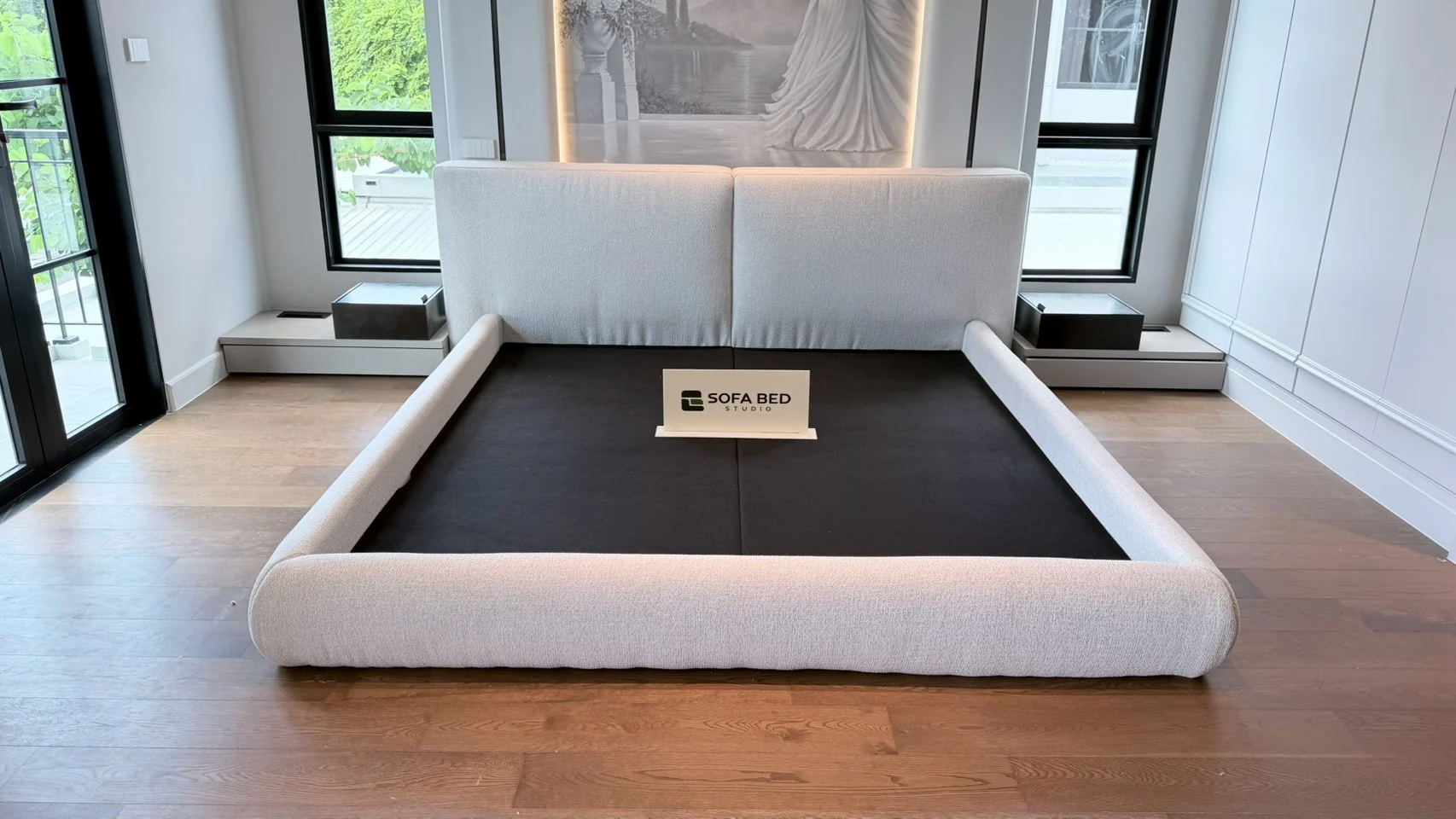 เตียงหัวพาแนลคู่สีเทาอ่อนริมหน้าต่าง · Sofa Bed Studio · DP-061